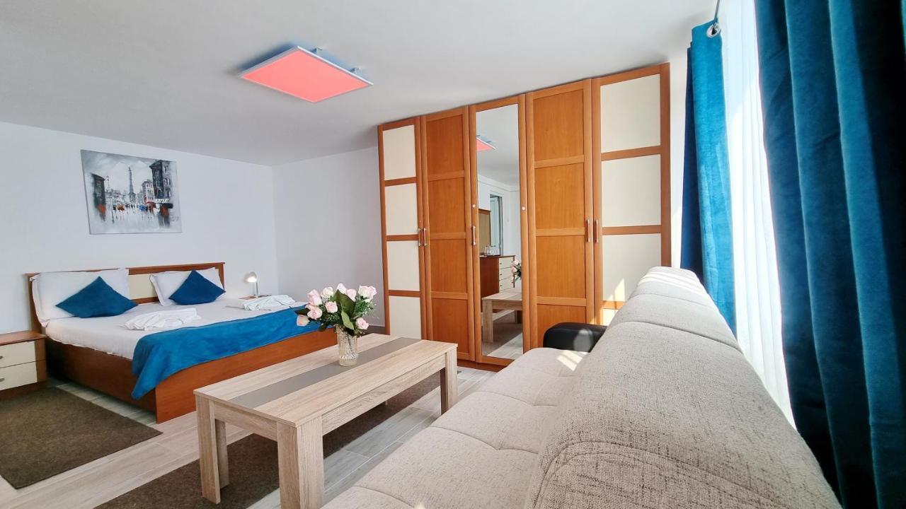 Capitol Hotel 3*